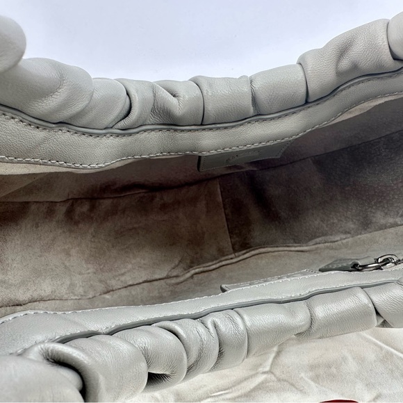 Staud soft moon bag | French grey - Picture 8 of 8